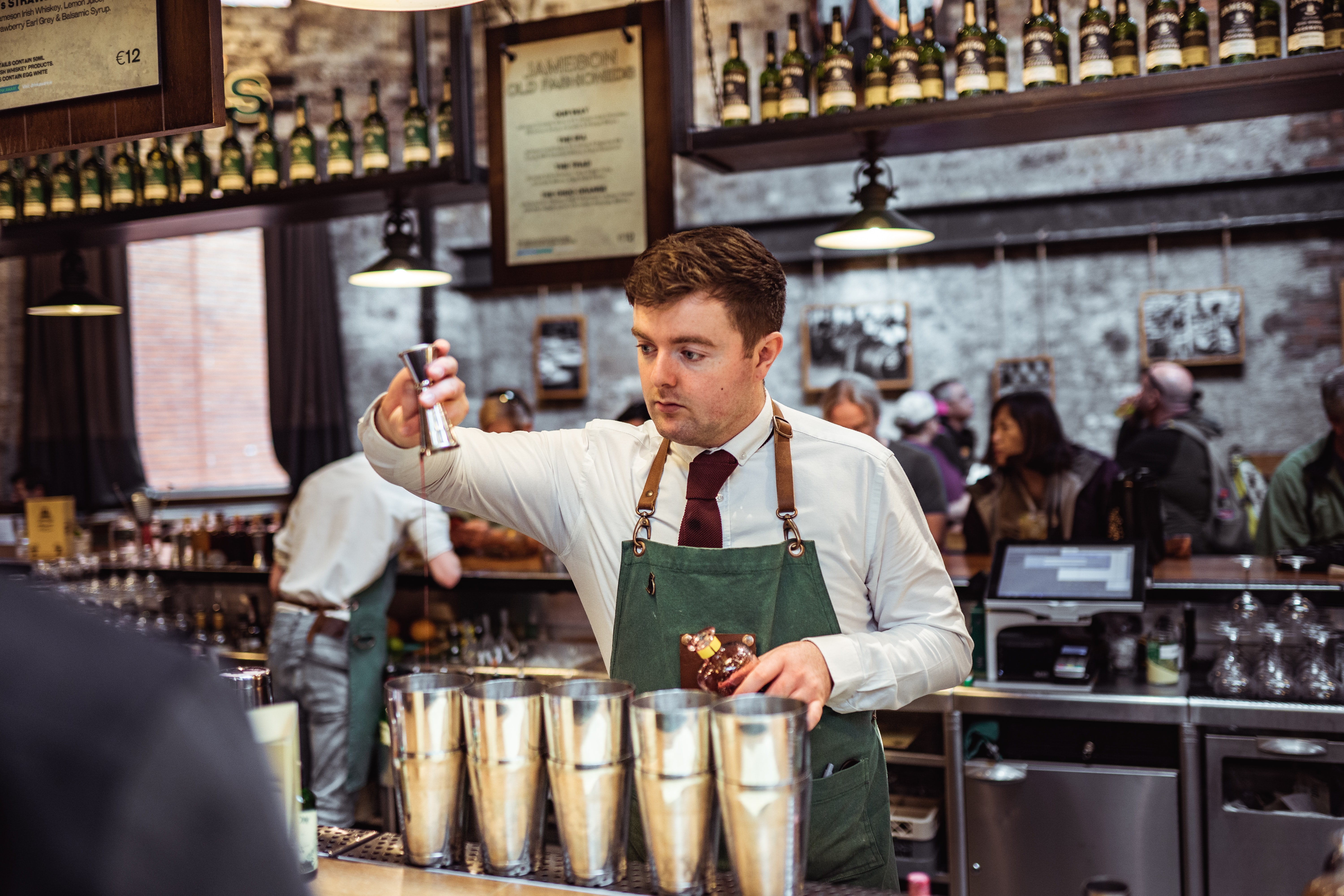 Course Image Bar Management Apprenticeship Programme