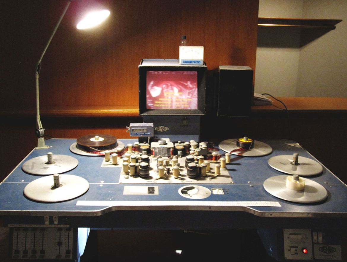 Course Image Introduction to Post-production Editing [BAFTS-IPPE/Dub/FT]
